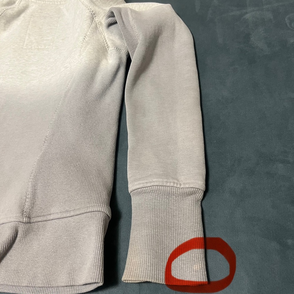 Lululemon Limiter Edition Scuba Jacket, Size: 8 - Picture 14 of 14